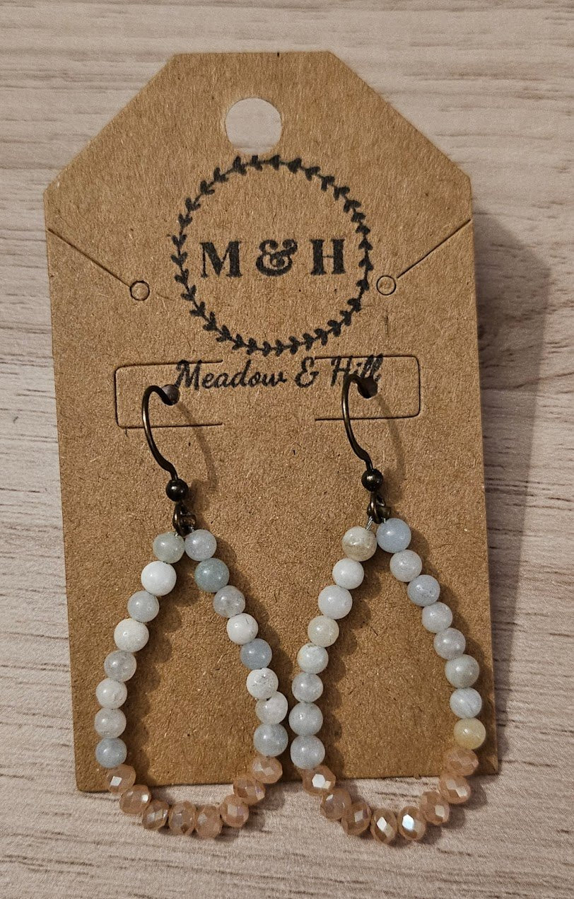 Meadow & Hill Earrings Beige and Light Blue