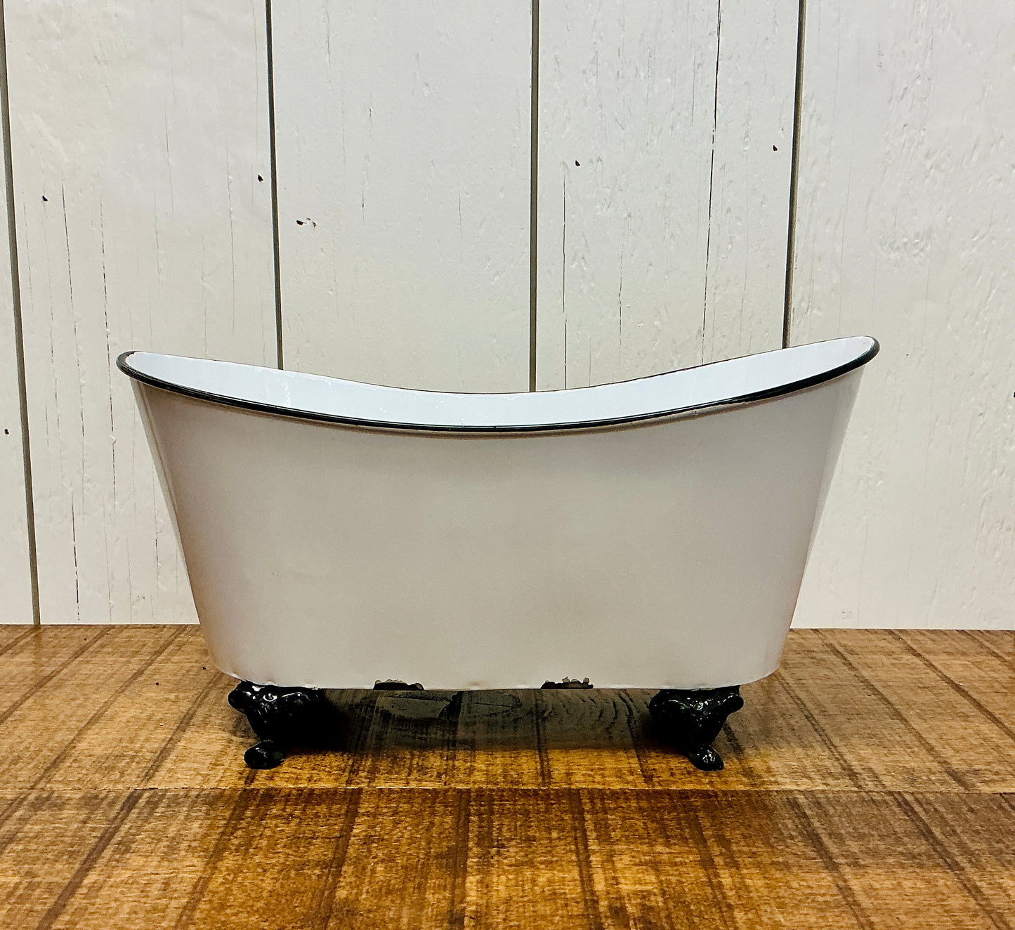 White Enamel Clawfoot Bath Tub, Black Trim and Feet