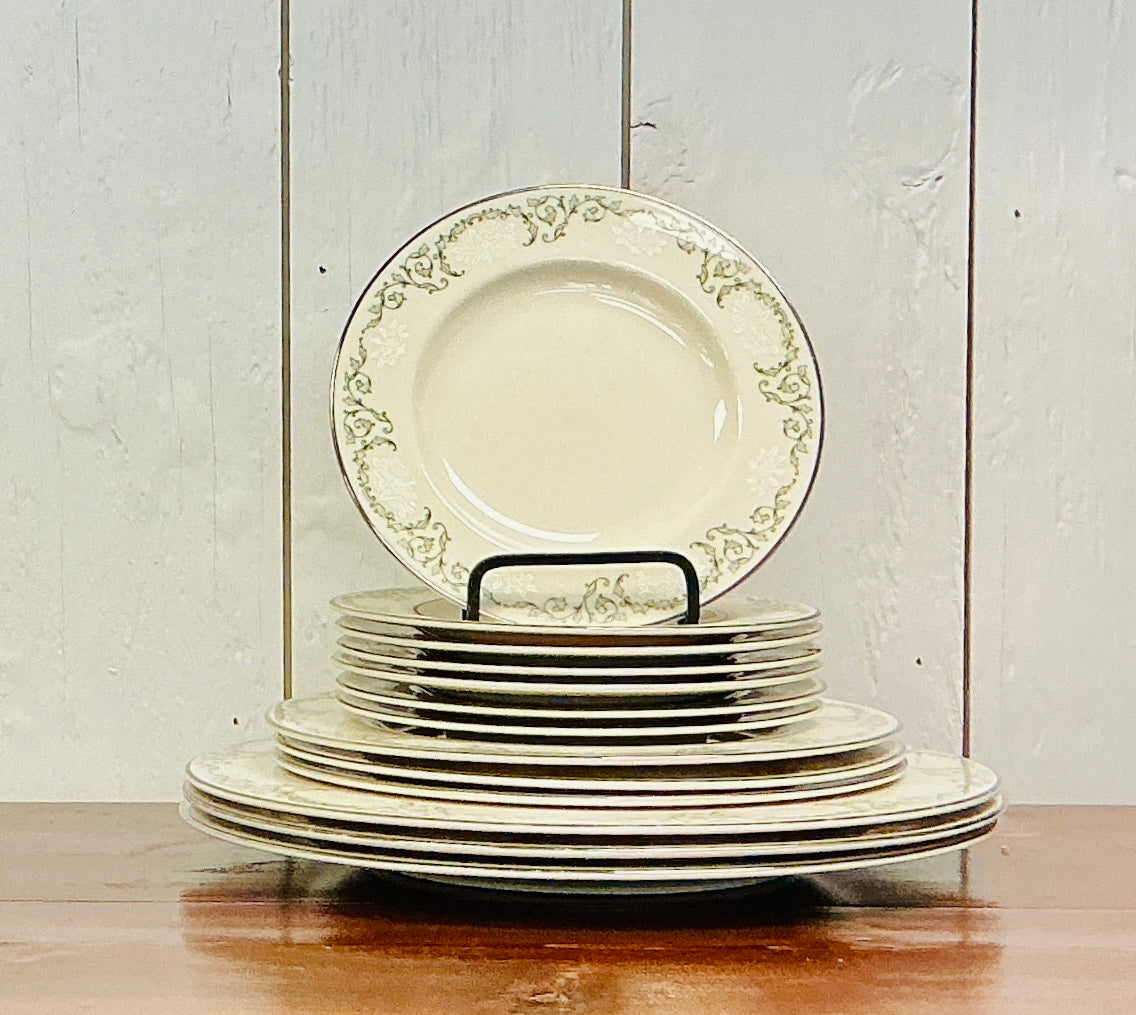 Vintage Pickard China Cameo Plate Set
