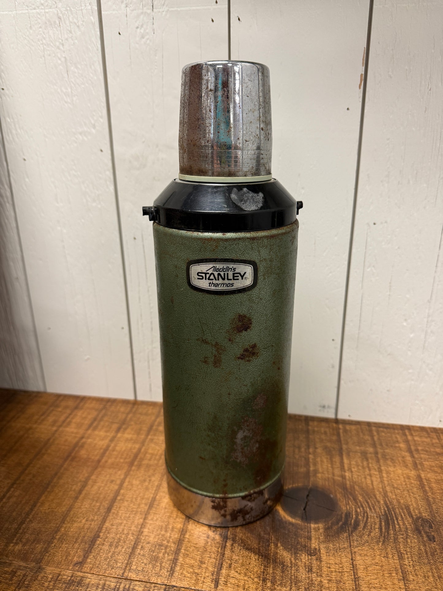 Vintage Aladdin's Stanley Two Quart Thermos