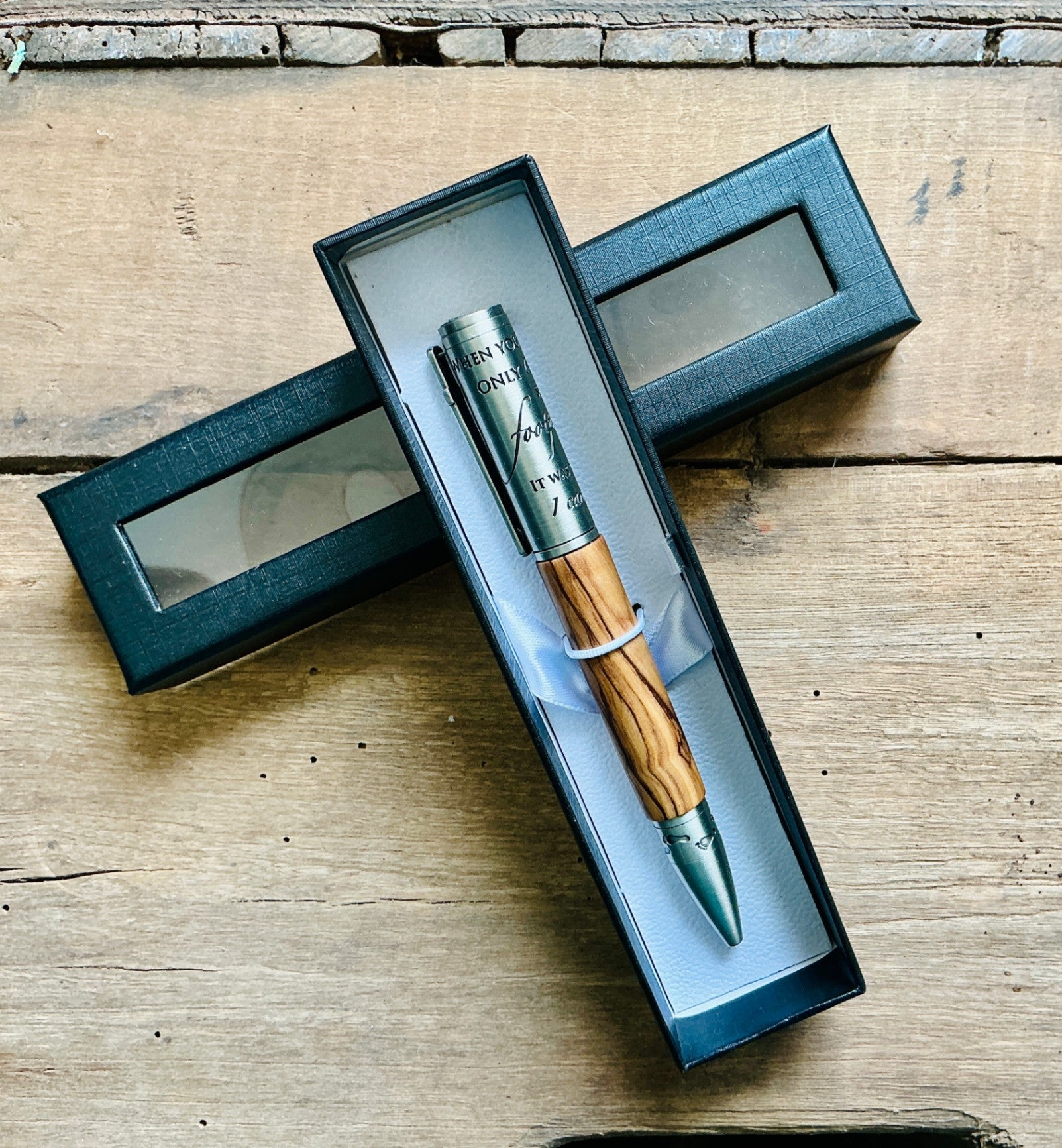 Footprints in the Sand Pen Antique Pewter and Olive wood