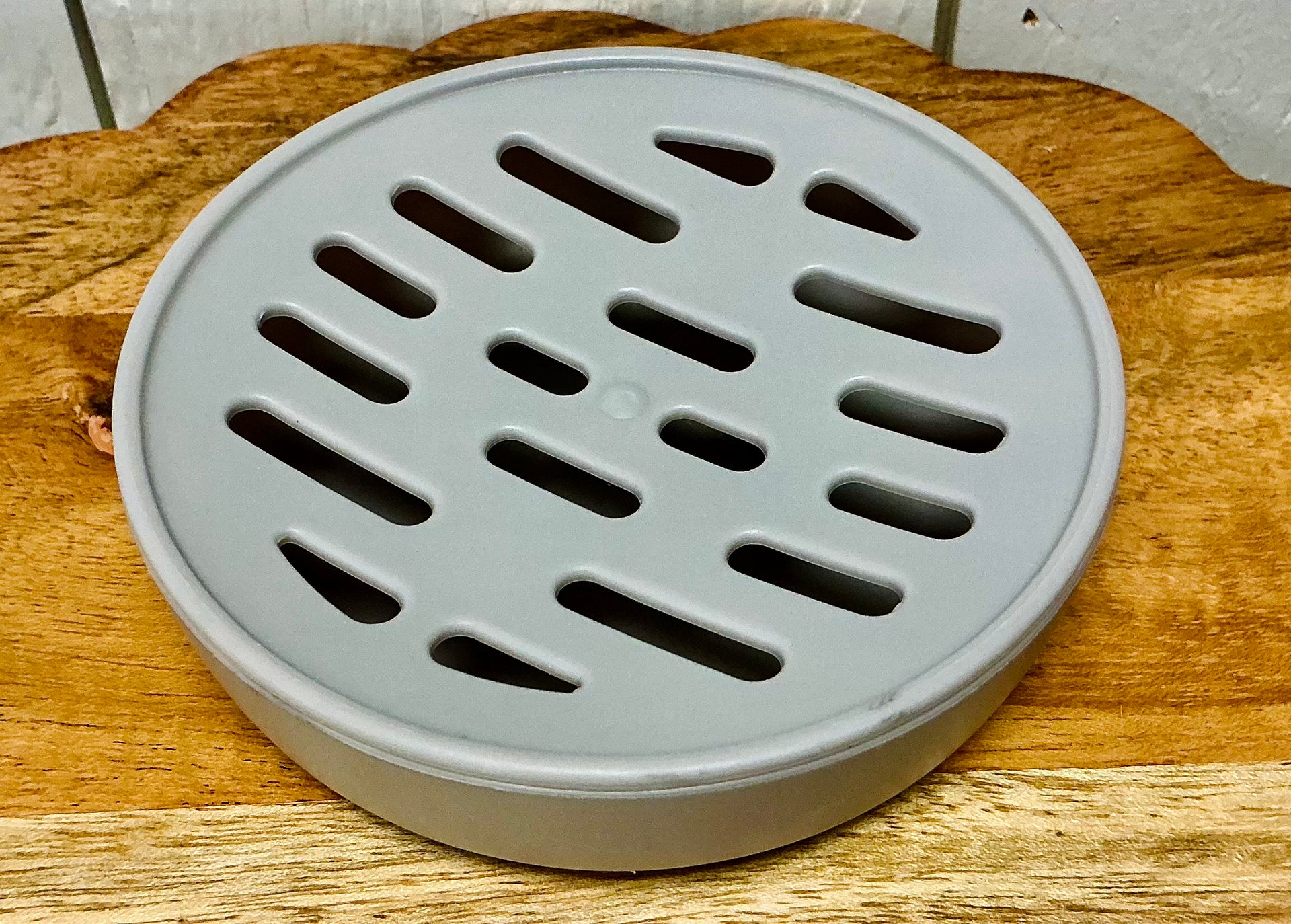 2 Piece Plastic Round Soap Dish