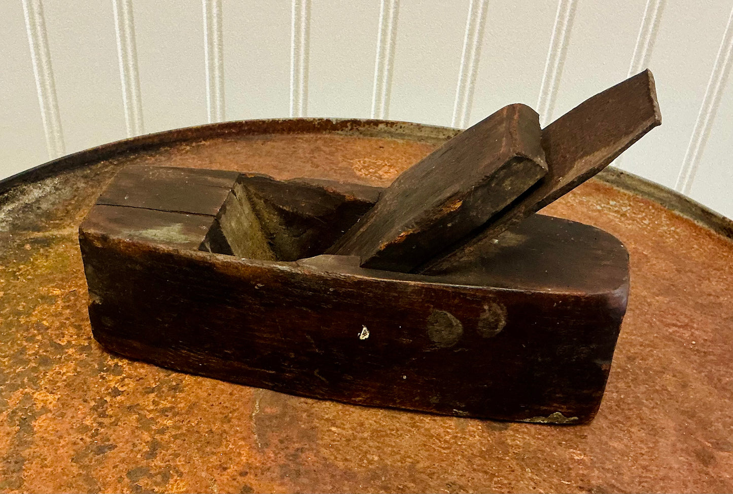 Antique Wood Planner