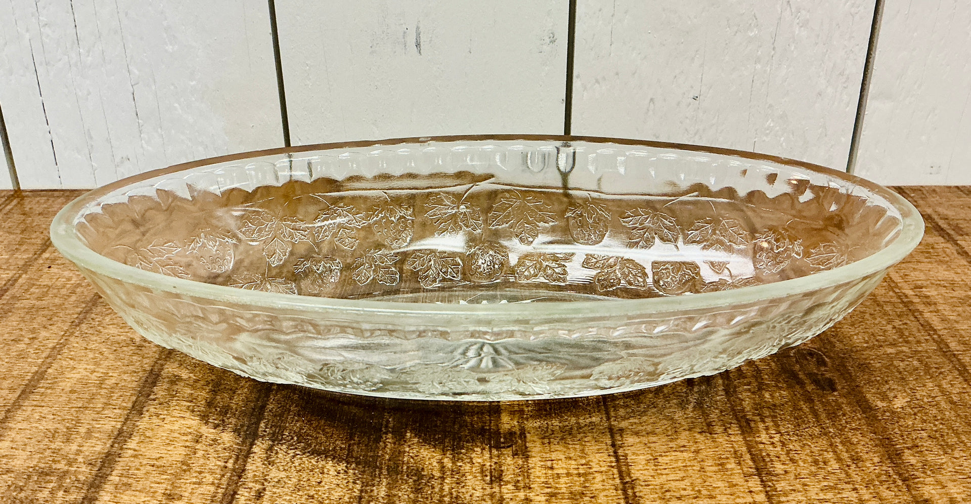 Jenkins Glass Co. Falcon Strawberry Oval Bowl