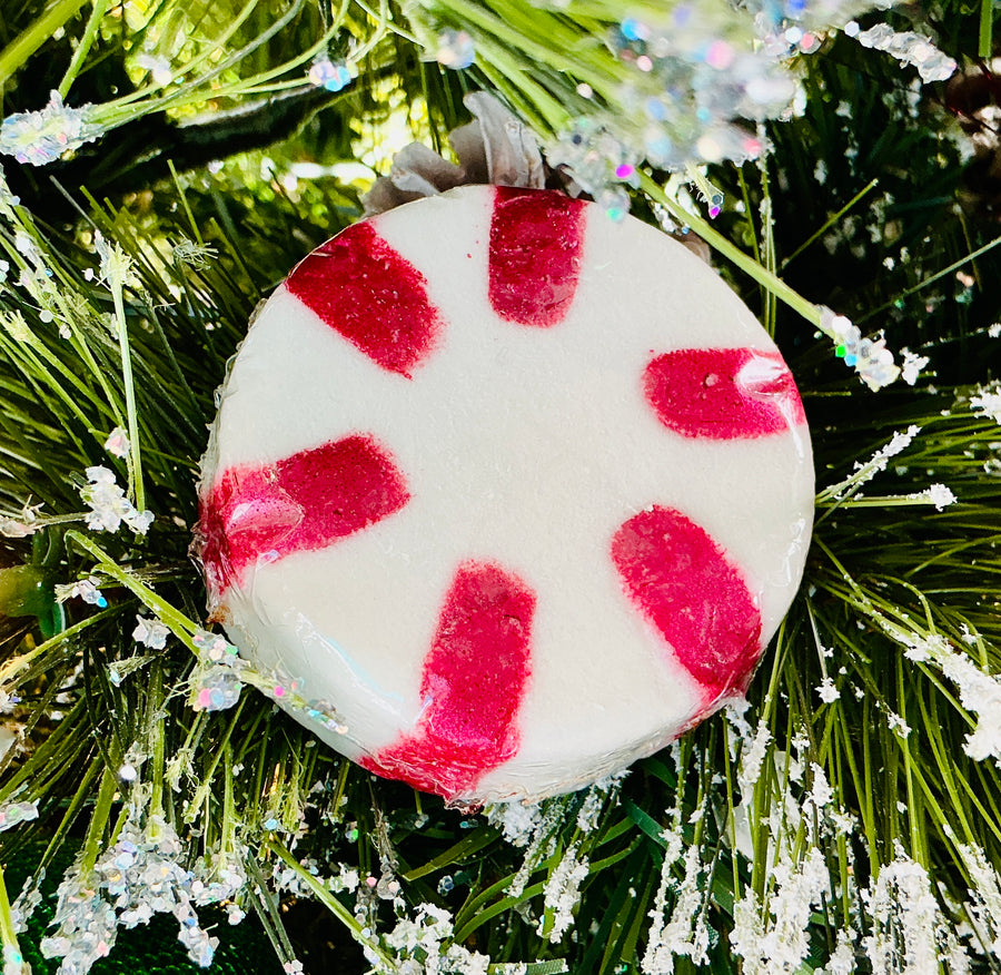Star Light Mint Bath Bomb handcrafted by Monticello Soap Company, cool sparkling mint holiday fizzy bomb