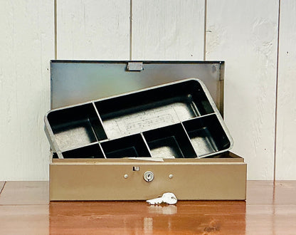 Vintage Lit-Ning Metal Cash Box