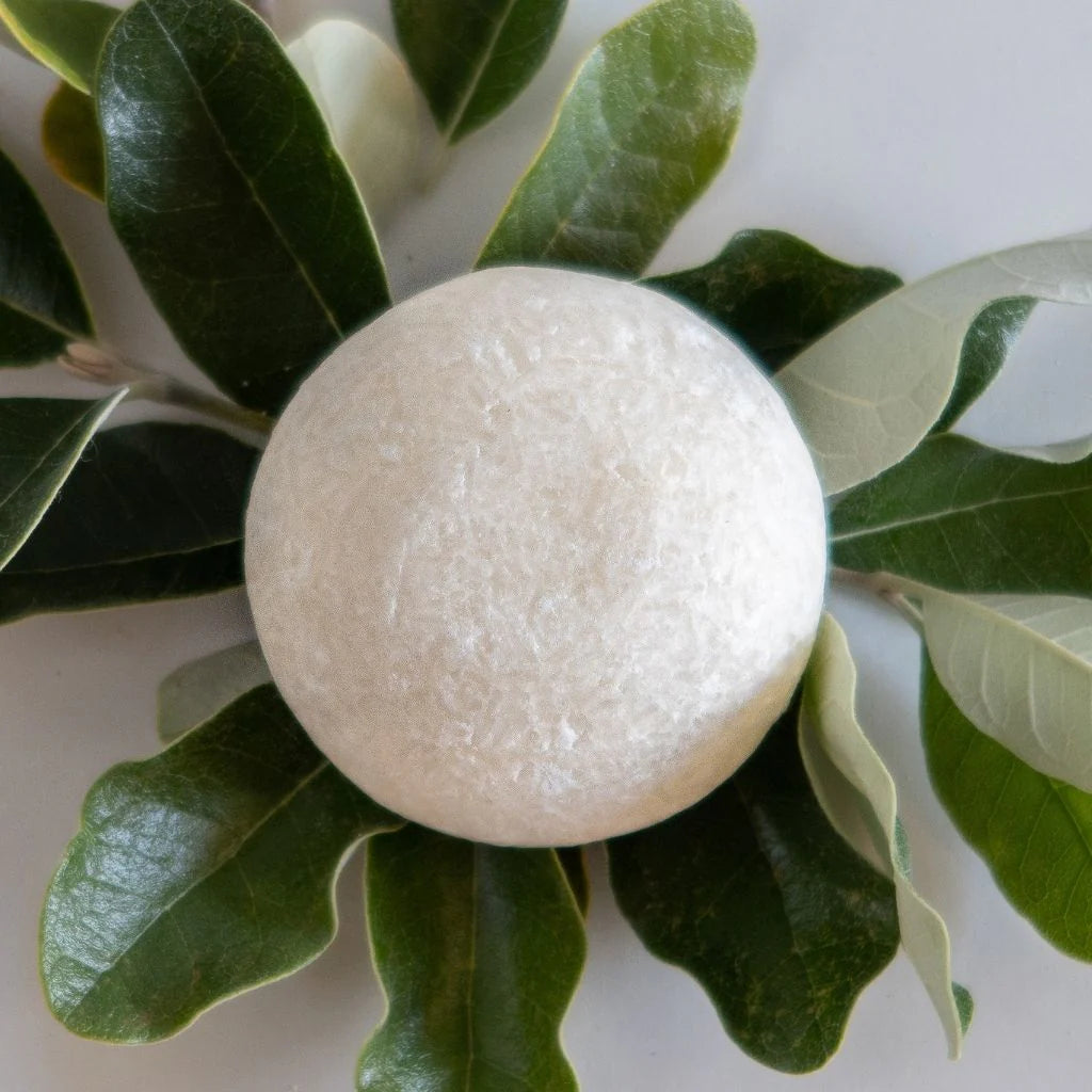 Peppermint Shine shampoo bar by Humby Organics, a cooling peppermint shampoo bar for itchy and flaky scalps