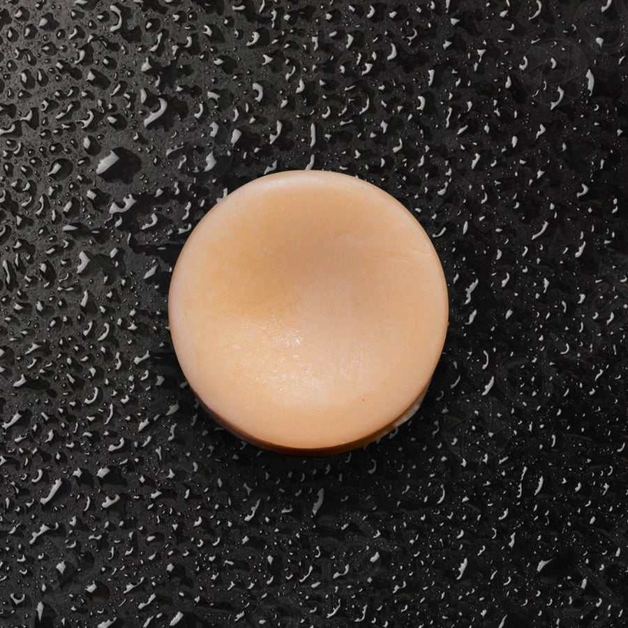 Sandalwood Serenity conditioner bar by Humby Organics, a vegan zero-waste sandalwood and lavender conditioner bar